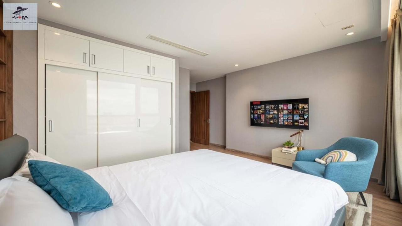 Landmark 81 Residences - Service Apartment *