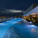Landmark 81 Residences - Service Apartment