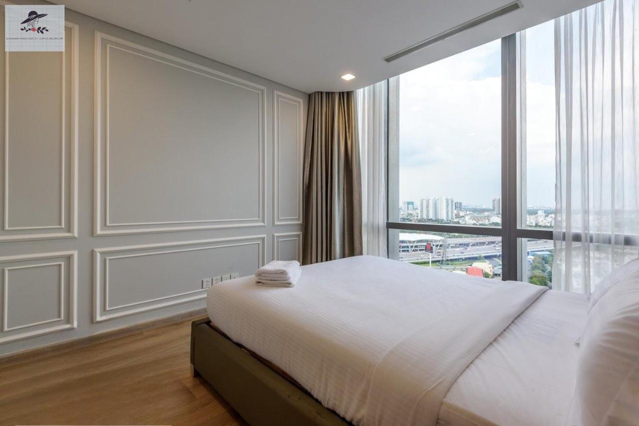 Landmark 81 Residences - Service Apartment Apartment