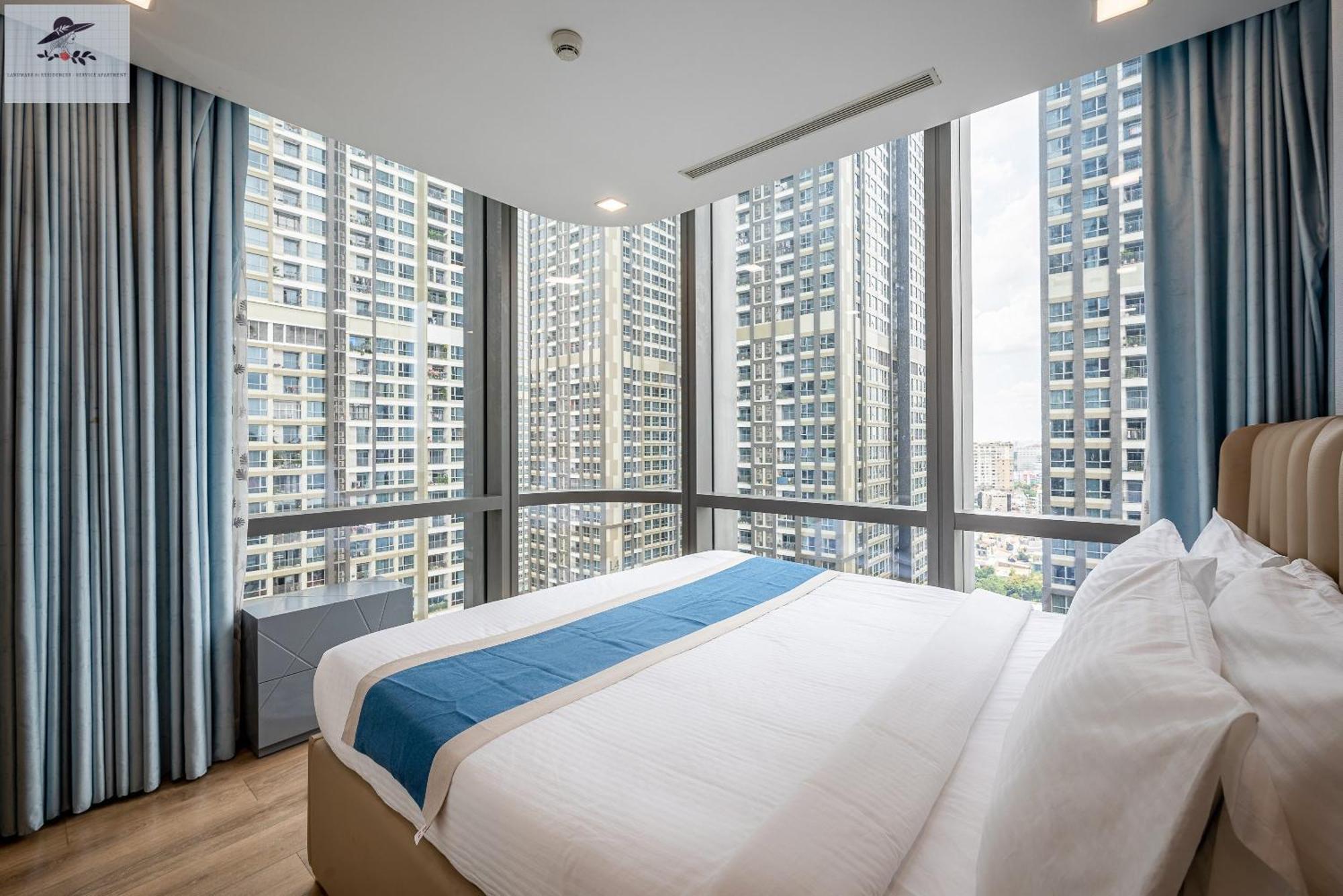 Apartment Landmark 81 Residences - Service Apartment